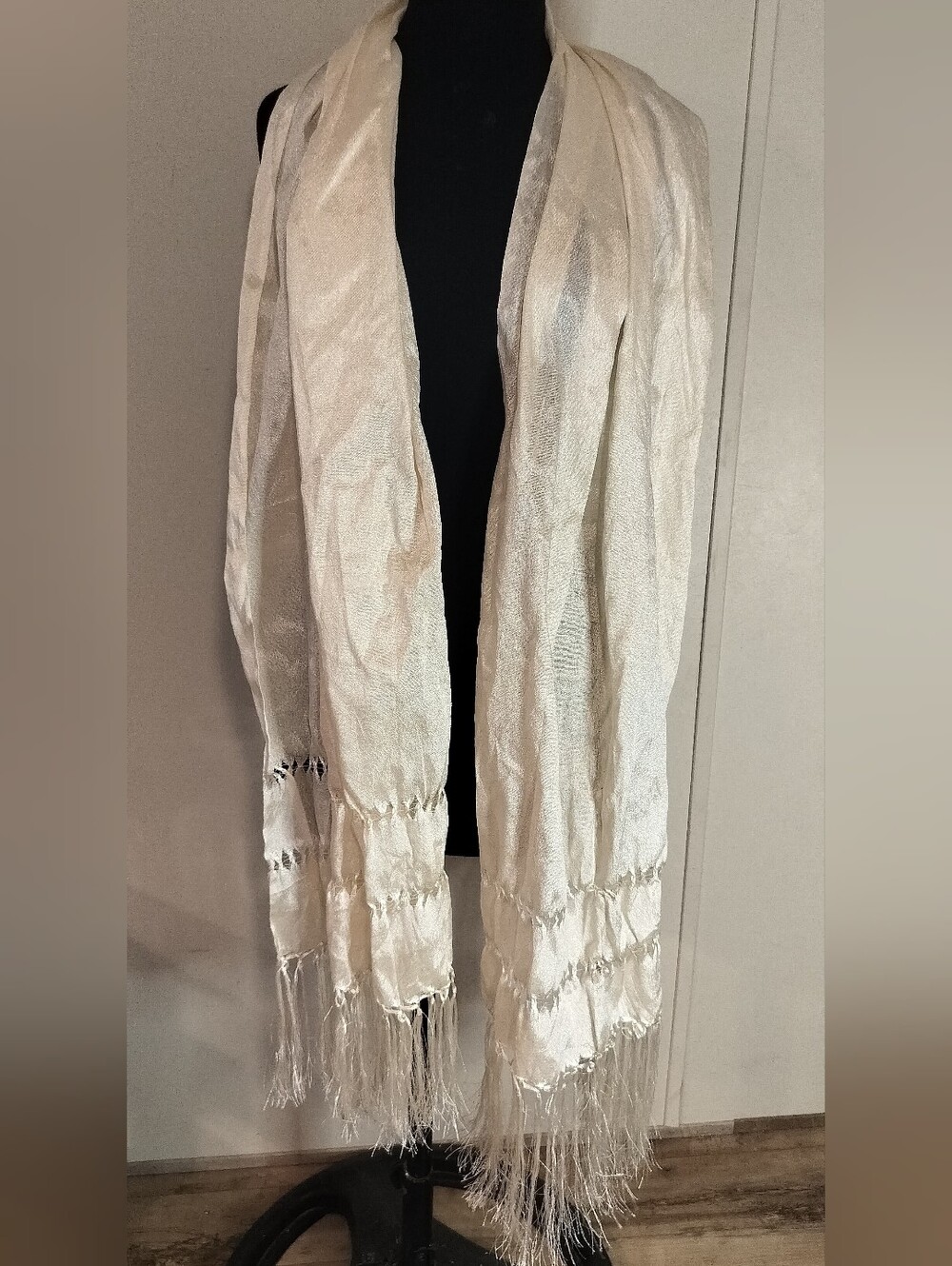 Cream Fringe Satin Scarf/Shawl Reboso